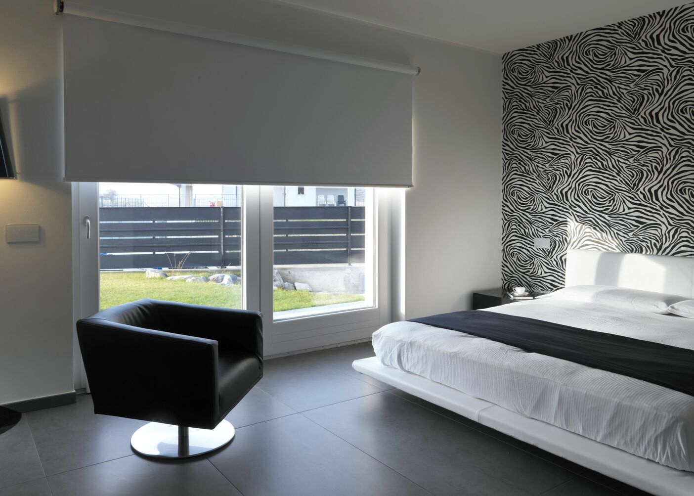 Производство рулонных штор BlackOut любой сложности Рулонные шторы BlackOut